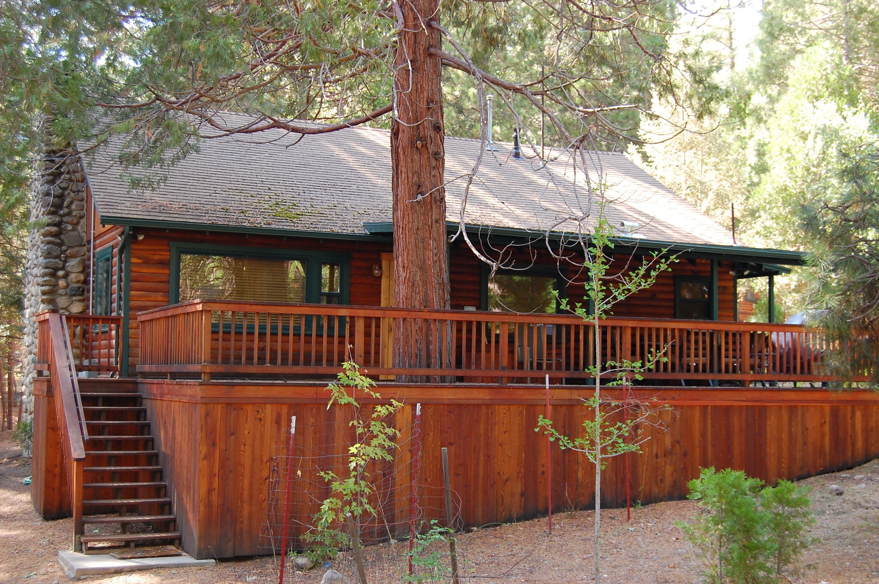 (48) Sugar Pine Suite at The Redwoods In Yosemite