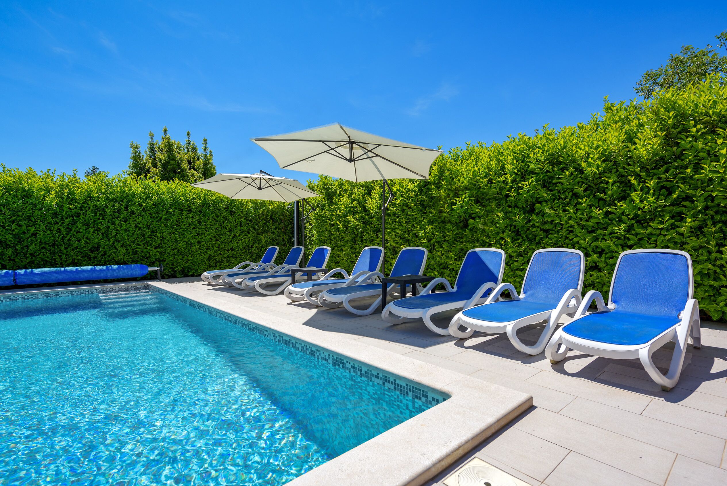 Udendørs pool, opvarmet pool