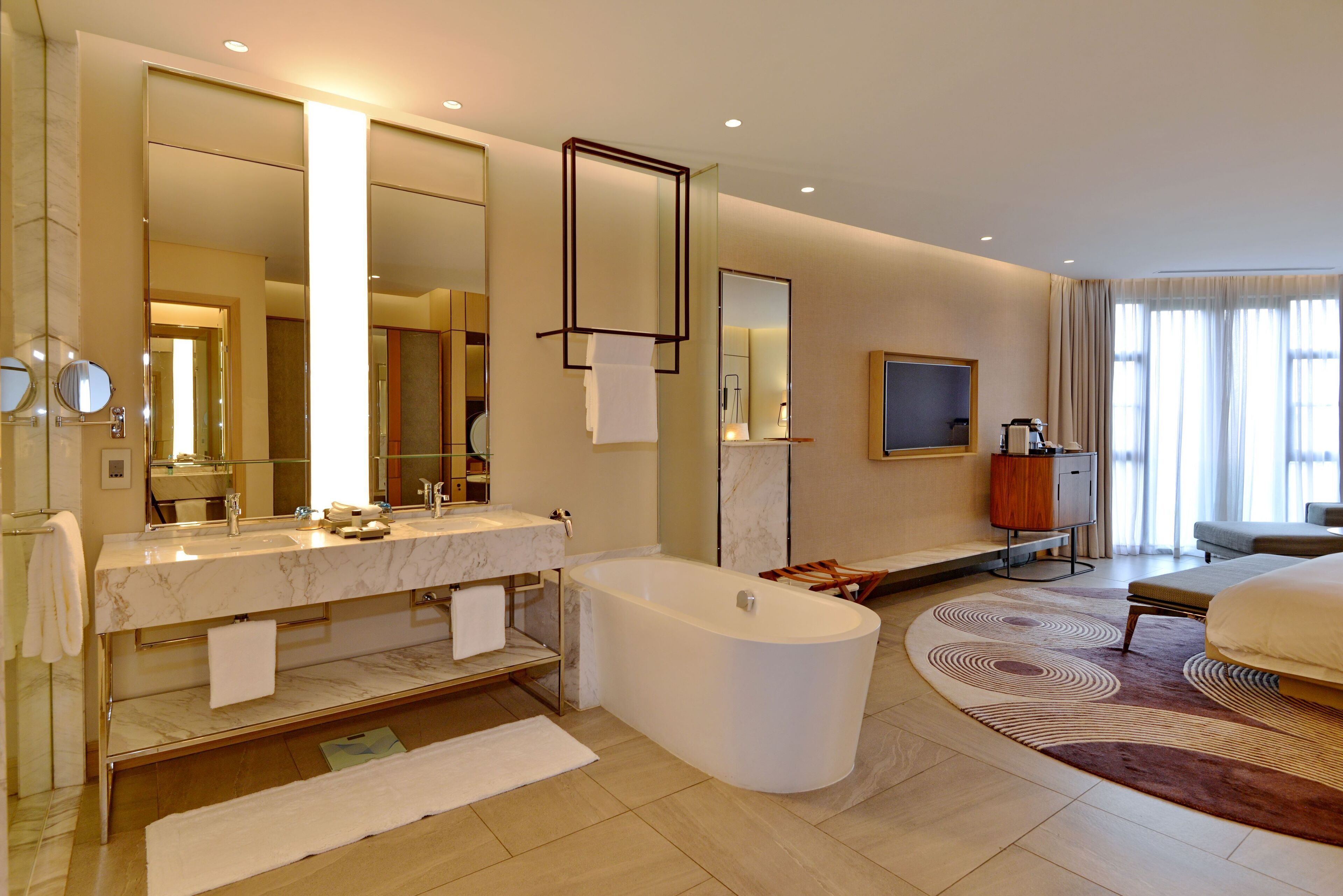 executive room | bathroom | separate bathtub and shower, slippers, towels