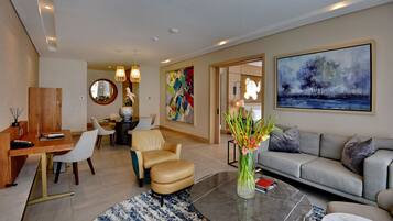 Presidential Suite | Living area | Flat-screen TV, Netflix, streaming services
