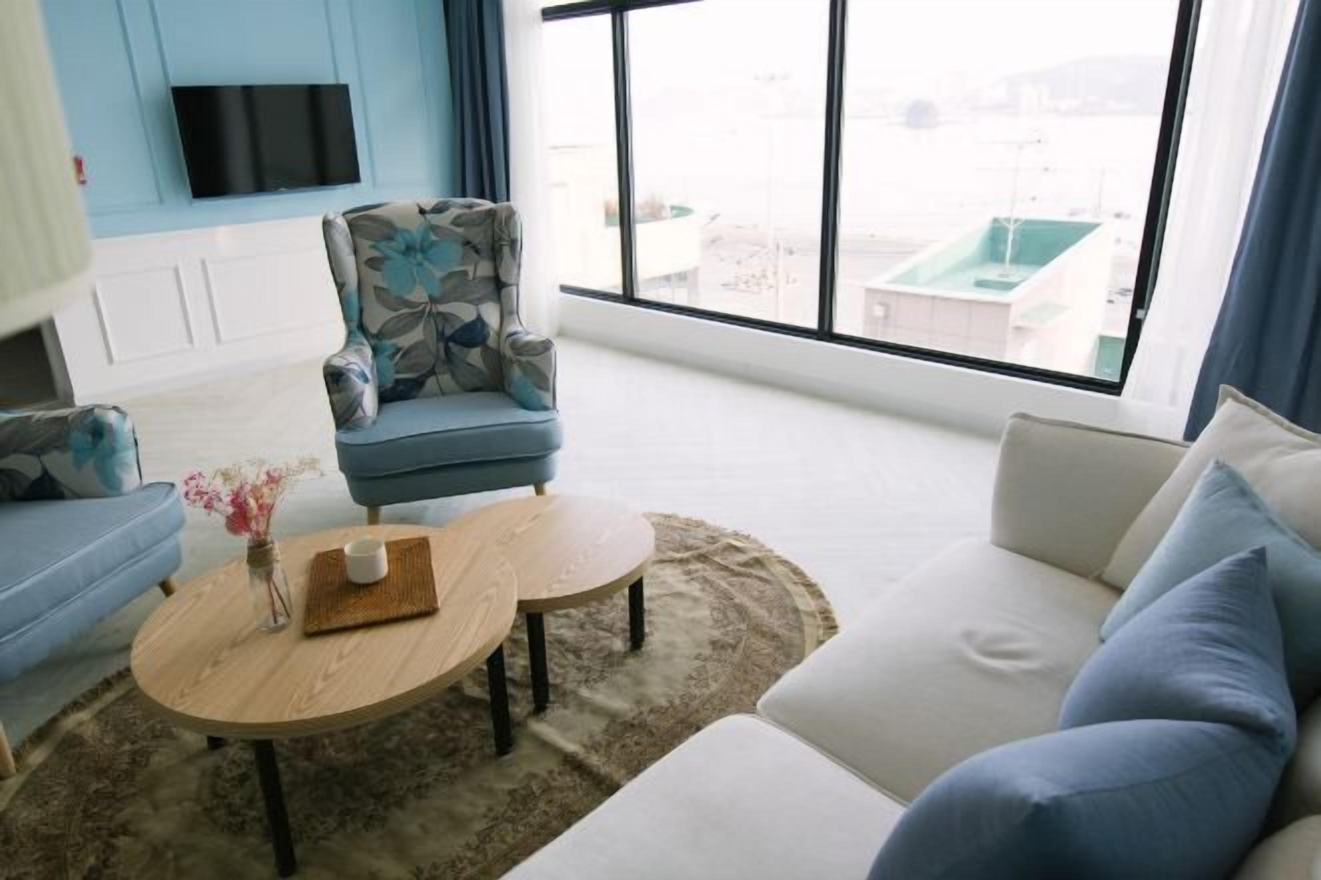 Living area | Computer