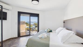 Studio, balcon | Chambres insonorisées, lits bébé (en supplément), Wi-Fi gratuit
