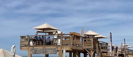 Beach nearby, sun loungers