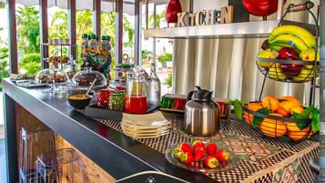 Tägliches inbegriffenes Frühstücksbuffet