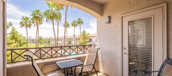 Resort living in the Sun!