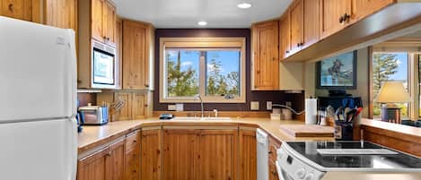 Frigorífic, microones, forn i rentaplats