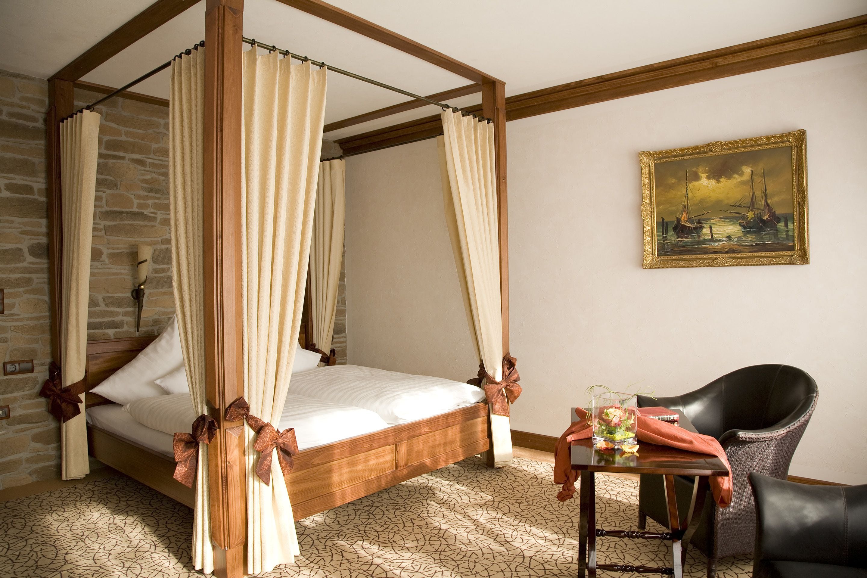 Individually decorated, individually furnished, desk, laptop workspace