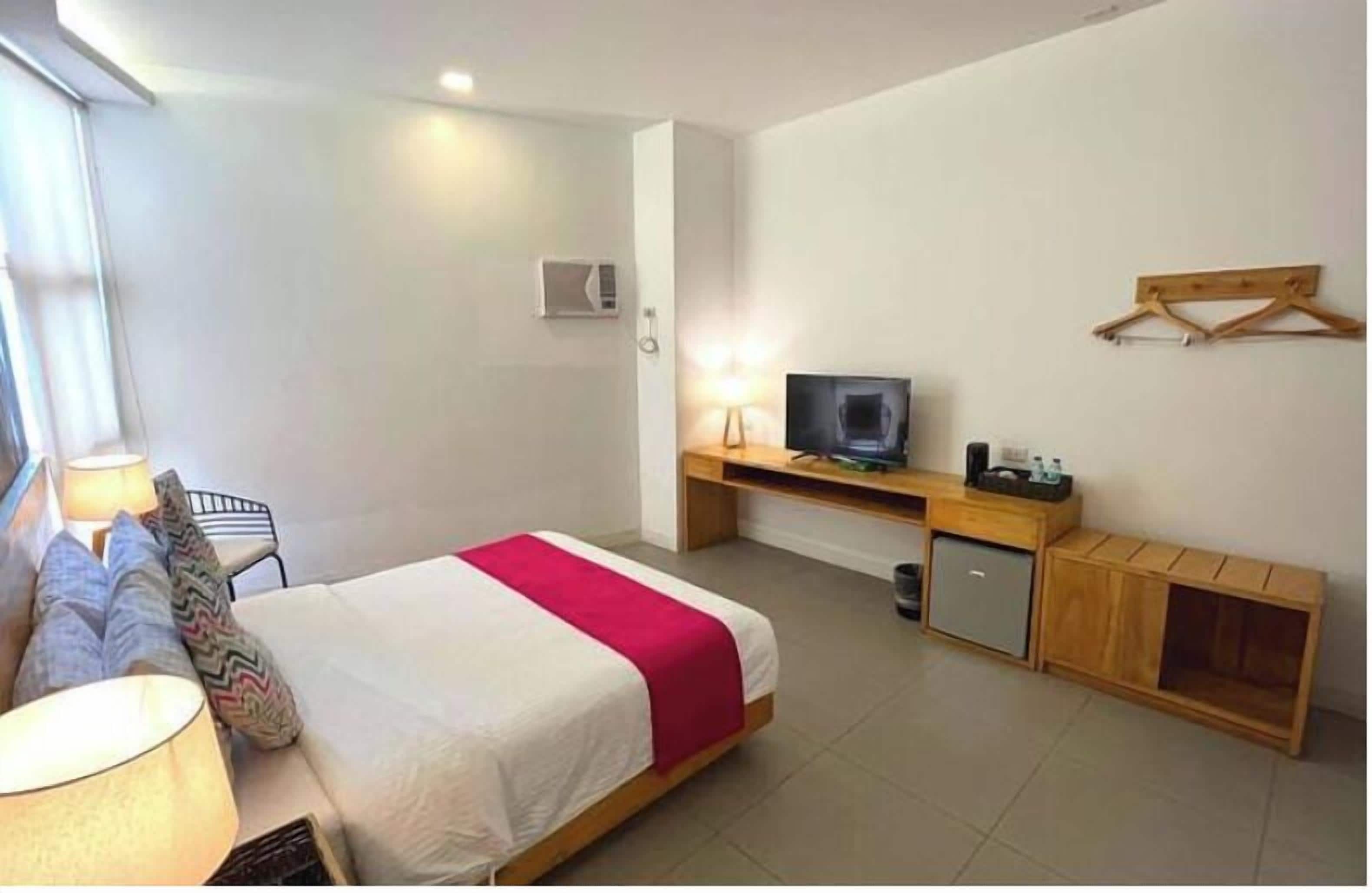 Chambre Premium, vue partielle sur l'océan