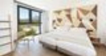 SUPERIOR STUDIO DOS RIOS AINSA FOR 3 PEOPLE 4