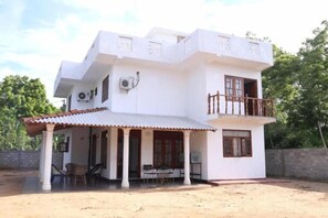 숙박 시설 구내