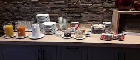 Free daily local cuisine breakfast