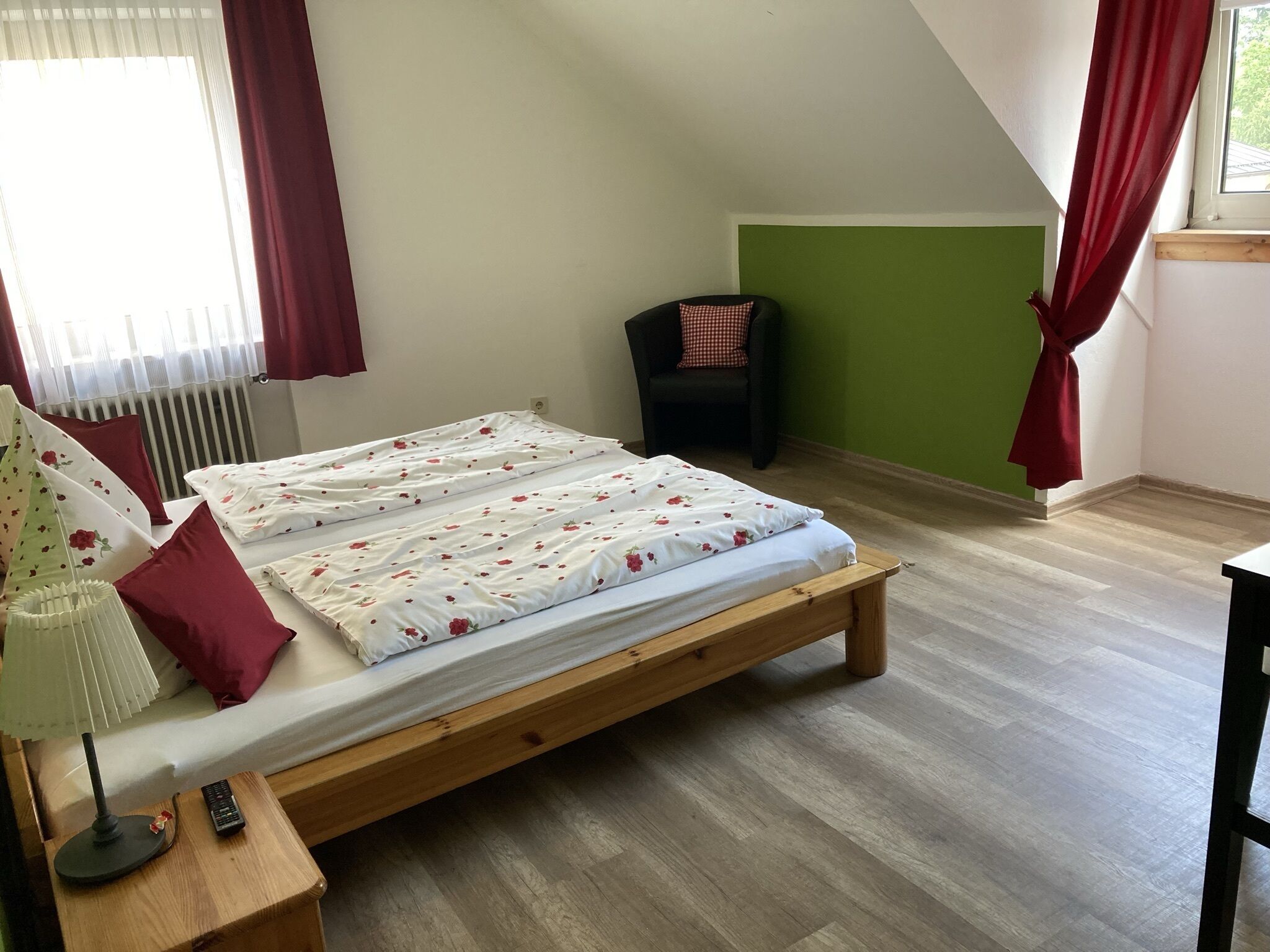 basic double room | free wifi, bed sheets