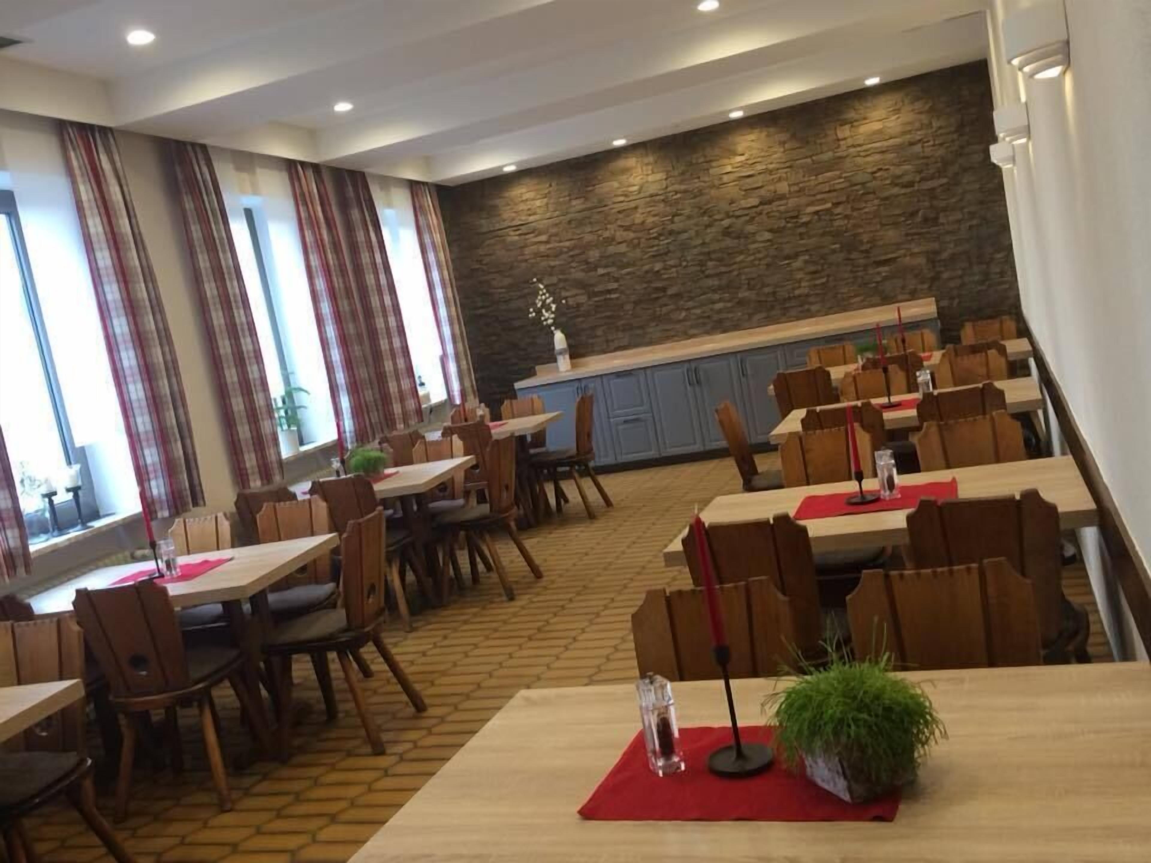 free daily local cuisine breakfast