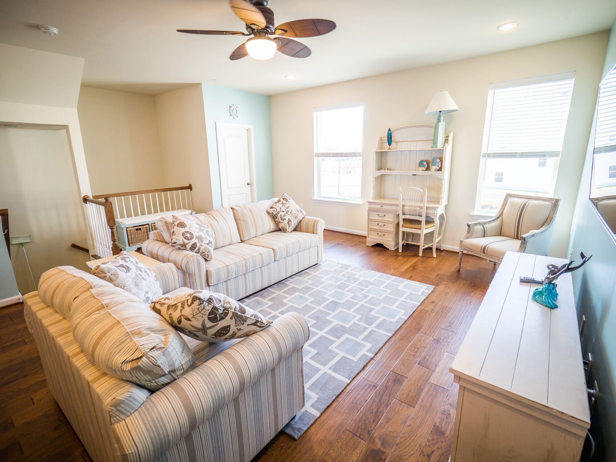 Picturesque Seaside Village Beach House 