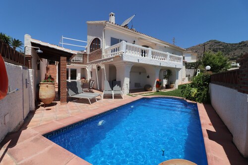 1089 Villa Ventolera