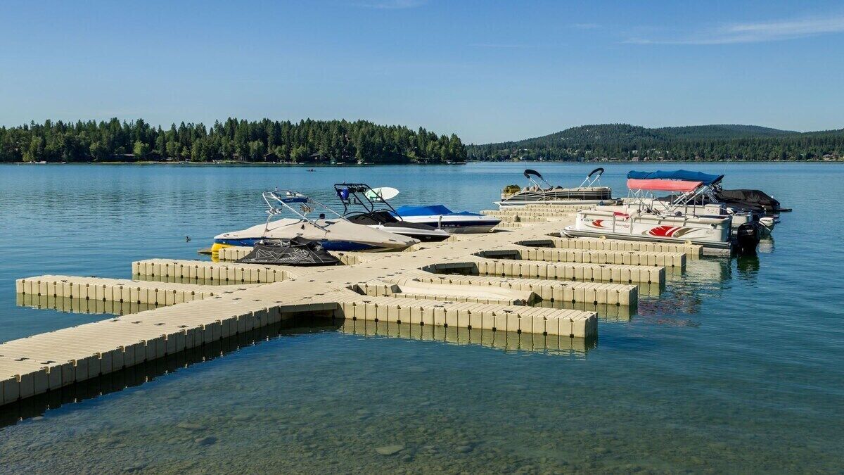 Marina