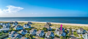 Ocean view villa with 2 decks and 2 golf carts; next door to BHI Club