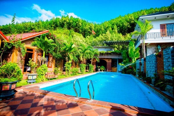 Down comforters, memory foam beds, minibar, individually decorated