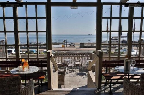 Roker Seafront Apartments, spectacular sea views