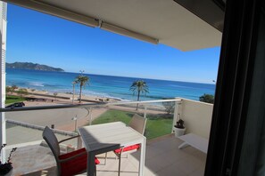 Interior - Sa Maniga - sunny modern apartment, 3floors, on the beach up to 3pers. WLAN incl. (Cala Millor)