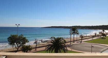 Sa Maniga - sunny modern apartment, 3floors, on the beach up to 3pers. WLAN incl.