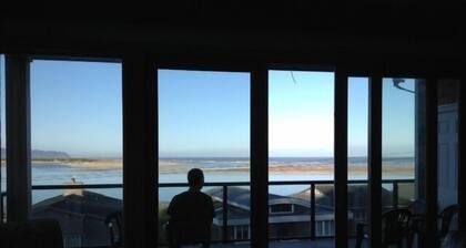 AMAZING OCEAN VIEW LUXURY Beach Home 'The Skyscraper' Netarts