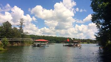 Lago