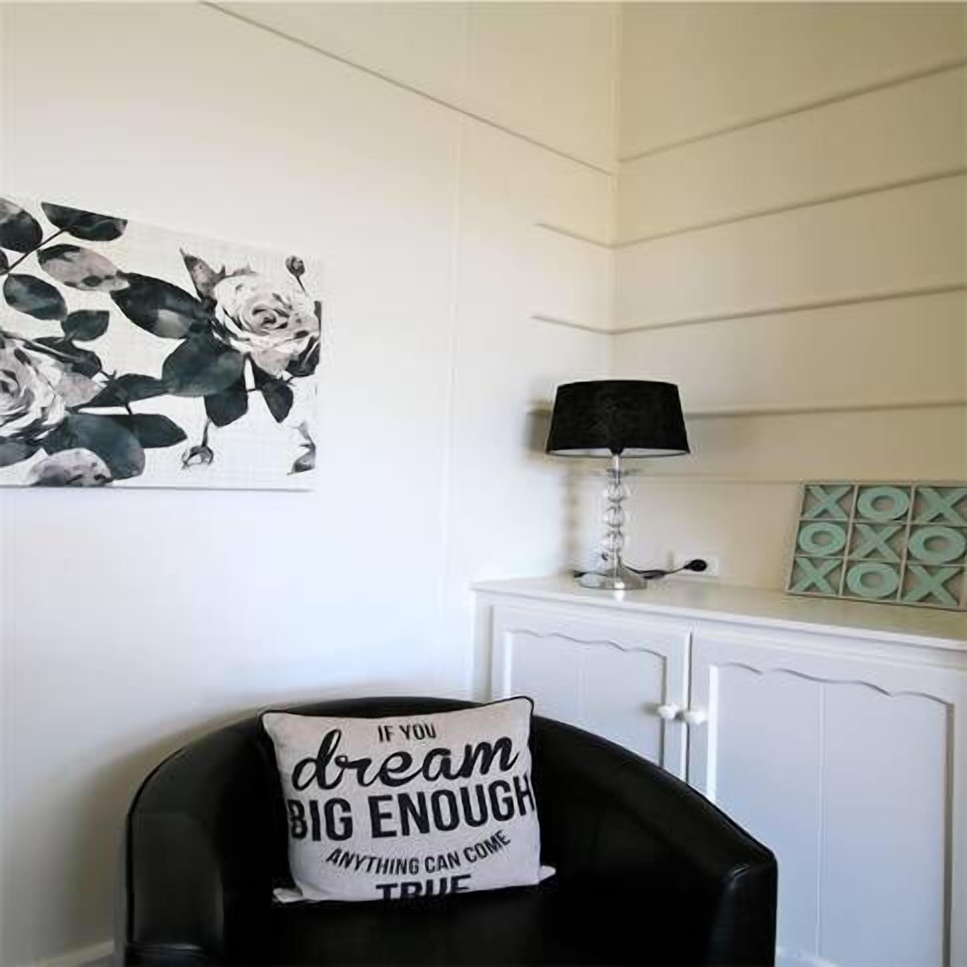 Braddon House - The Gracious Lady — image 16