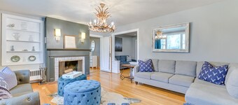 Slope Views: Luxe Windham Retreat w/ Hot Tub!