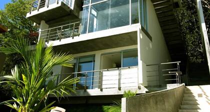 Unique 4th Floor Penthouse Getaway, Stunning Views, Steps To Sand!