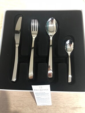 Oklassificerad bild, 5 av 9, knapp