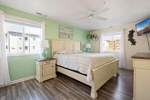 2 bedrooms, iron/ironing board, Internet