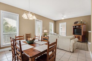 Smart TV, DVD player