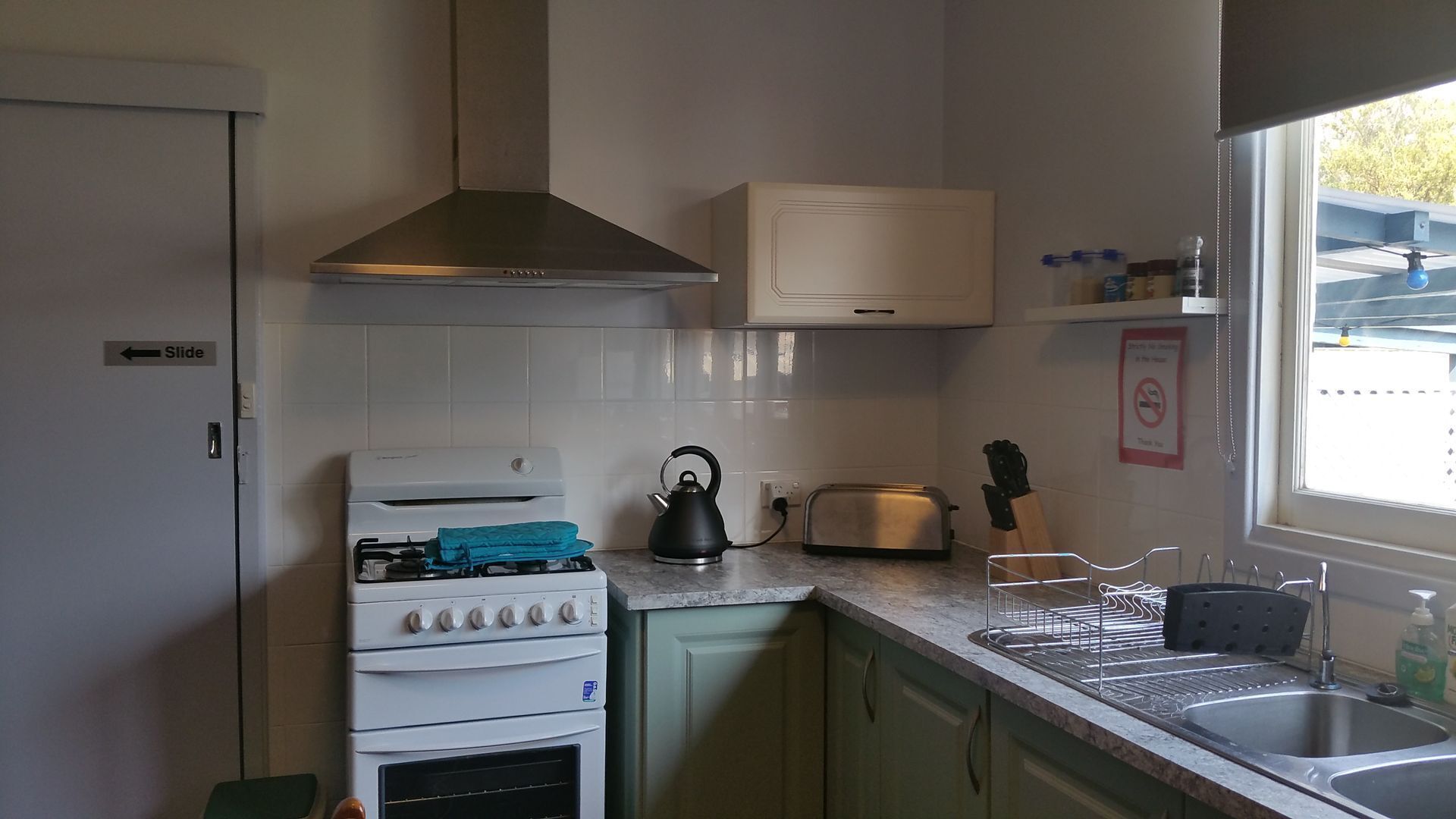 SeaRose Busselton - relax by the beach