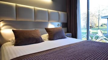 Chambre Double Privilège | Décoration personnalisée, ameublement personnalisé, bureau