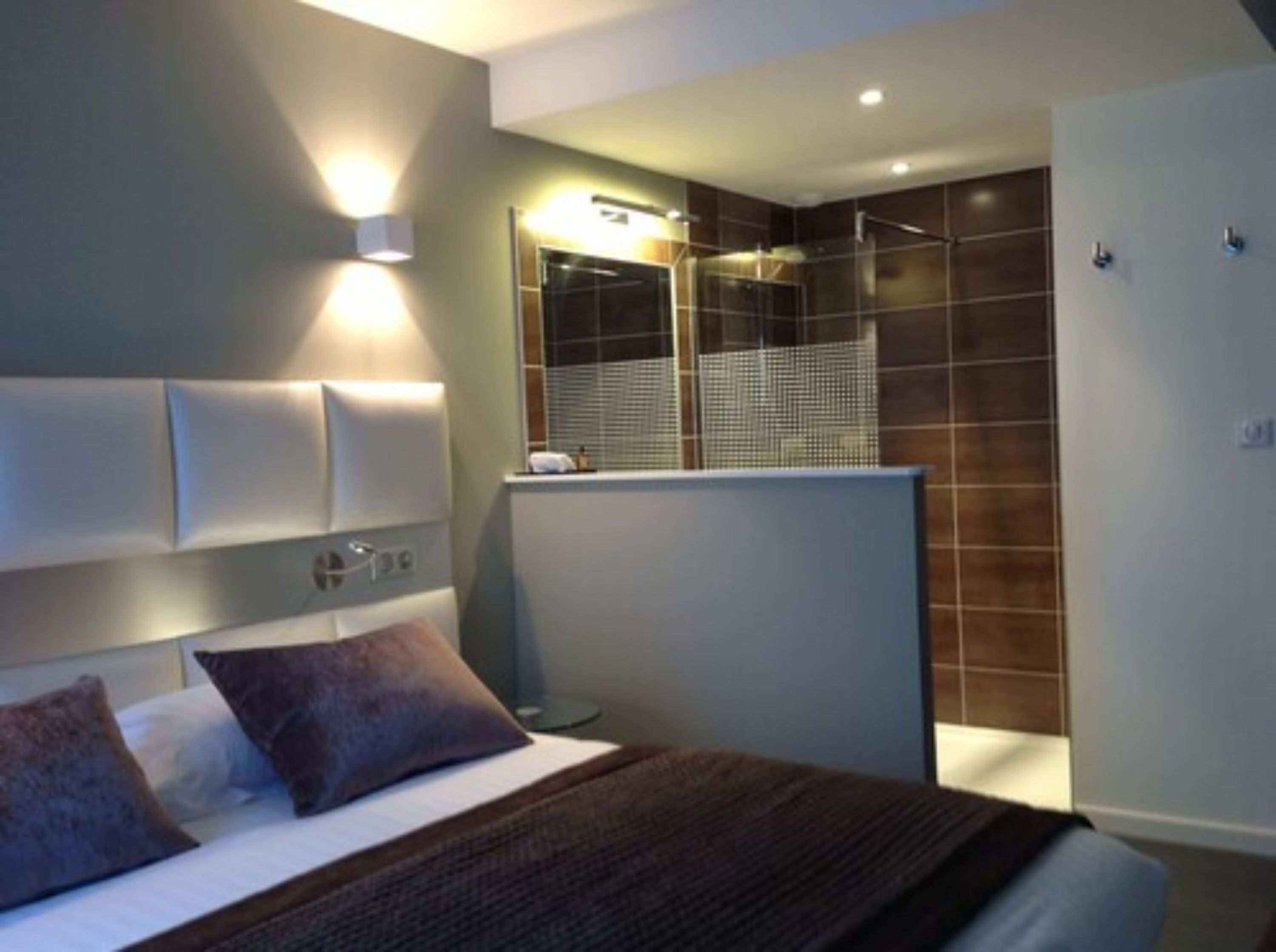 privilege double room | 1 bedroom, individually decorated, individually furnished, desk