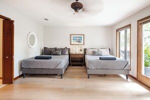 4 habitaciones, escritorio, tabla de planchar con plancha y wifi gratis