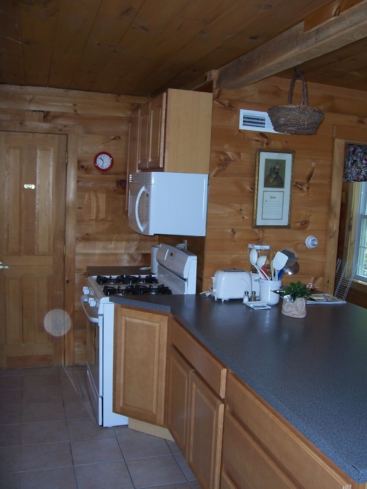 Peaceful 2+ BR home near Saco River, NH & ME resorts, mins to Fryeburg/Bridgton