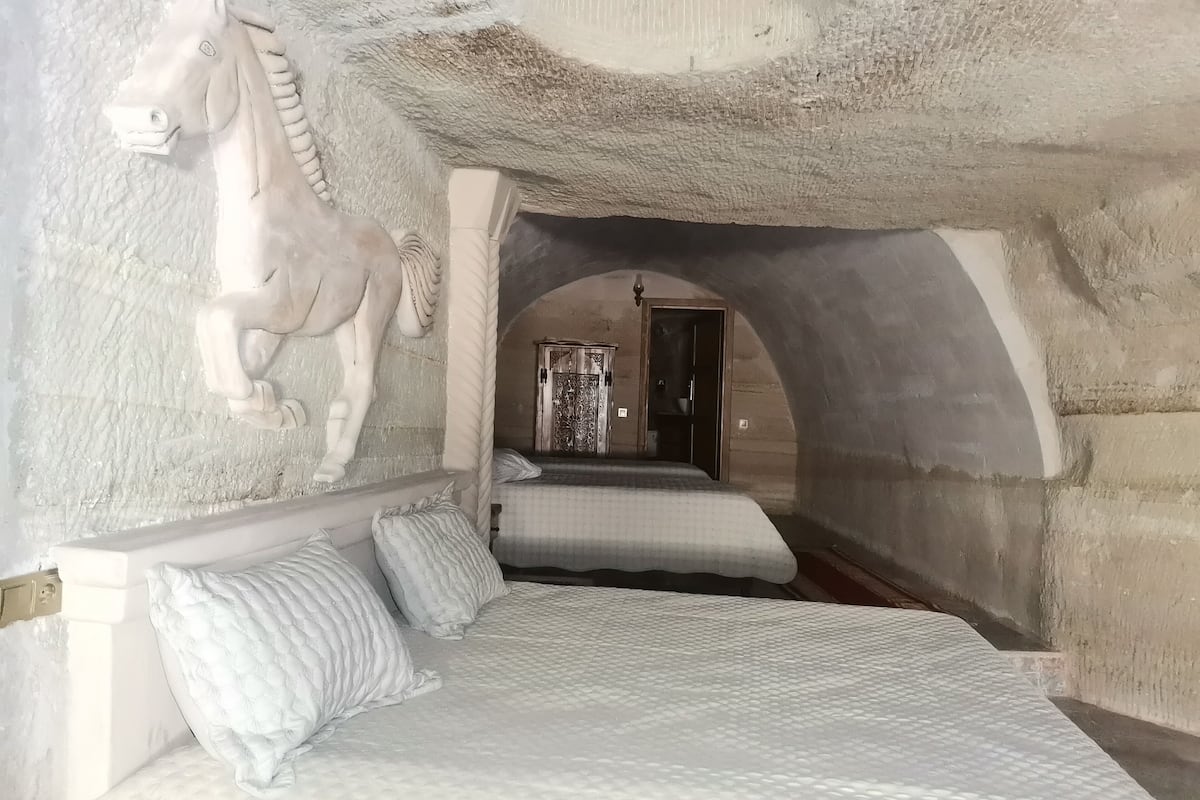 superior quadruple room, multiple beds | 1 bedroom, premium bedding, minibar, in-room safe