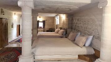 1 habitación, ropa de cama de alta calidad y minibar