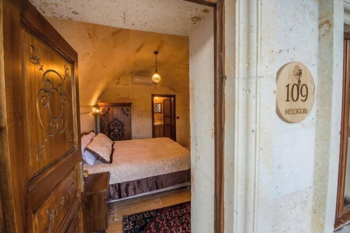 1 quarto, roupas de cama premium, frigobar, cofres nos quartos