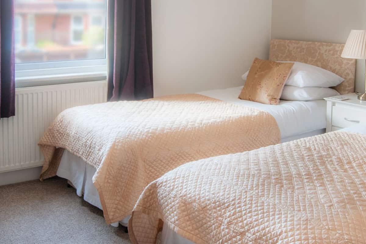 Egyptian cotton sheets, premium bedding, individually decorated
