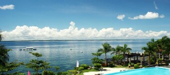 Mactan Condo large 1 bdrm, Ocean View, Pools, Beach Access, La Mirada residence