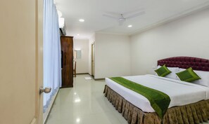 Iron/ironing board, rollaway beds, free WiFi, bed sheets