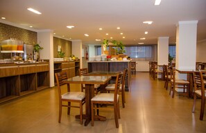 Frokostbuffé er inkludert hver dag