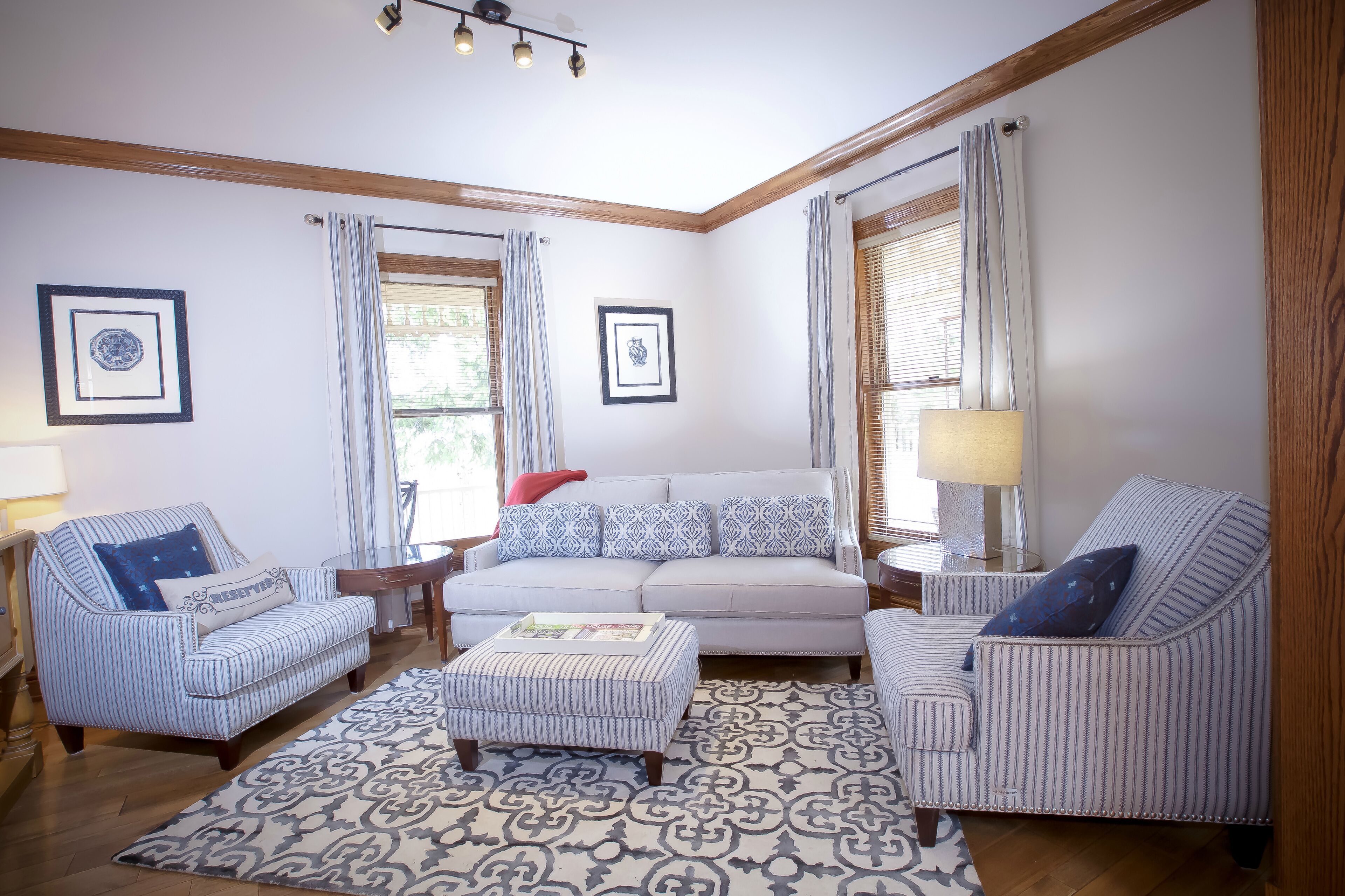 Vineyard Estate House In Niagara