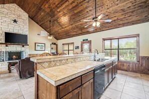 Fridge, microwave, oven, stovetop - Private pool, pickleball court, single story home, less than 5-minute drive to THE Frio River (Concan)