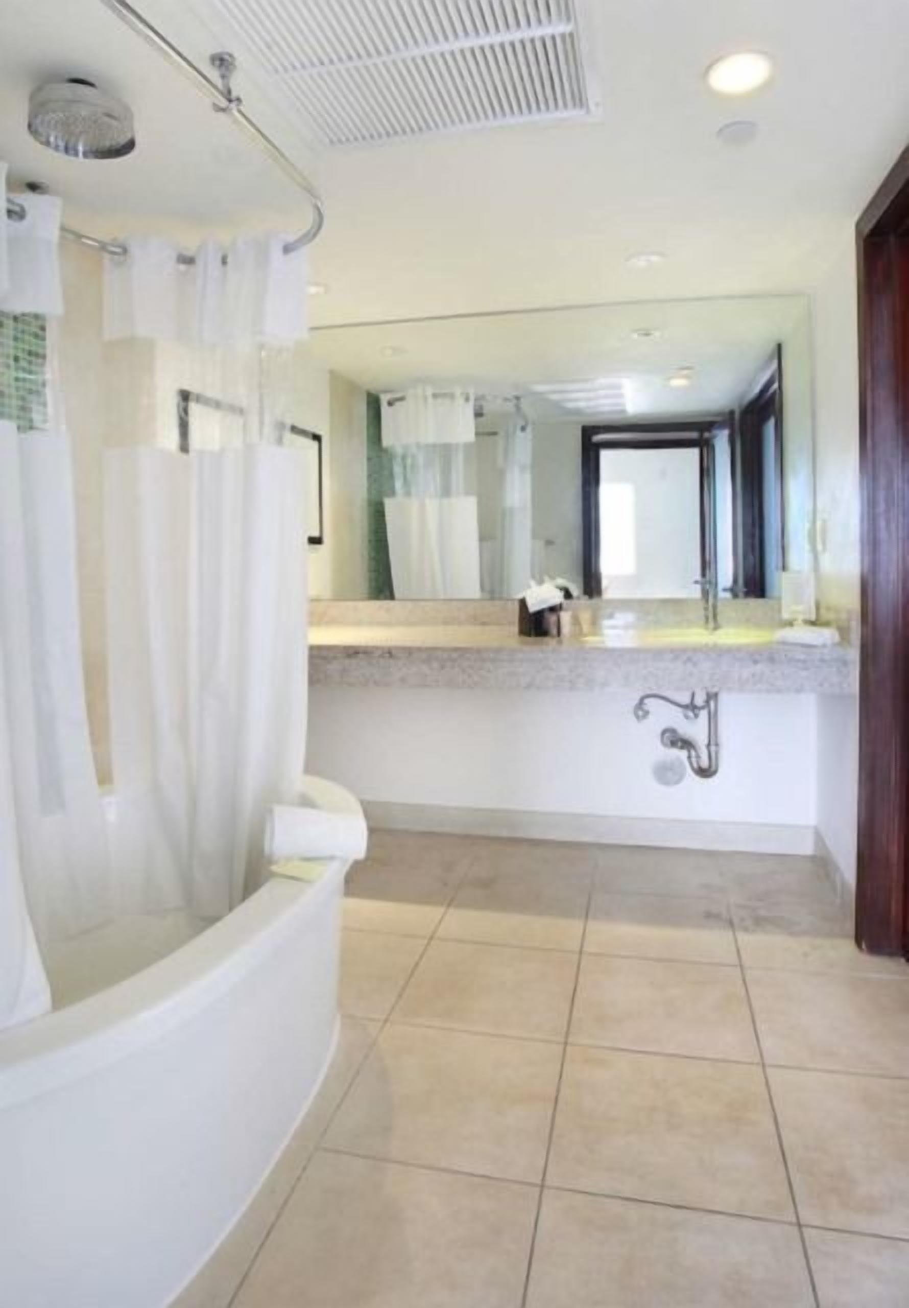 Direct Ocean View 1 Bedroom Suite - Roof-Top Pool - Ocean Drive - South Beach