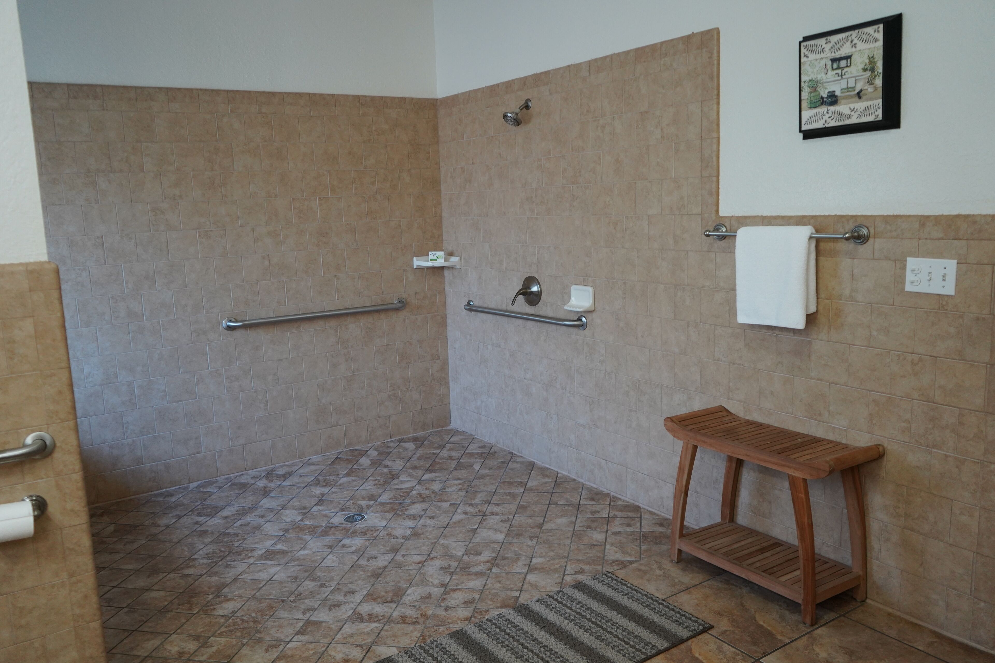 Country-style Oasis! The perfect family get-away. VIEW OUR VIDEO! 