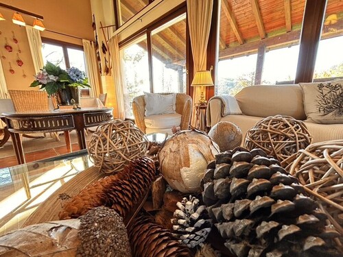 Self catering Etxaburu for 8 people